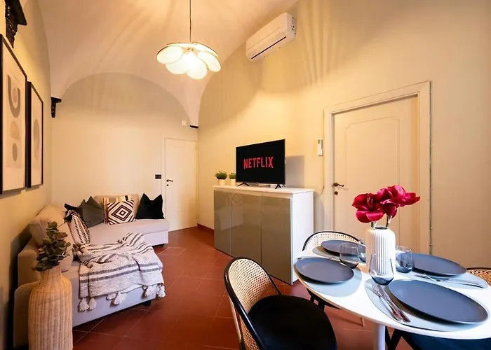 Center Steps From The Sea Ac Wi-fi Parking Apartment *