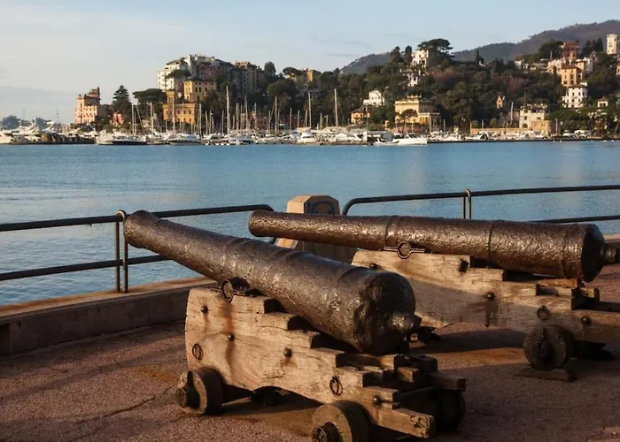 Center Steps From The Sea Ac Wi-fi Parking *