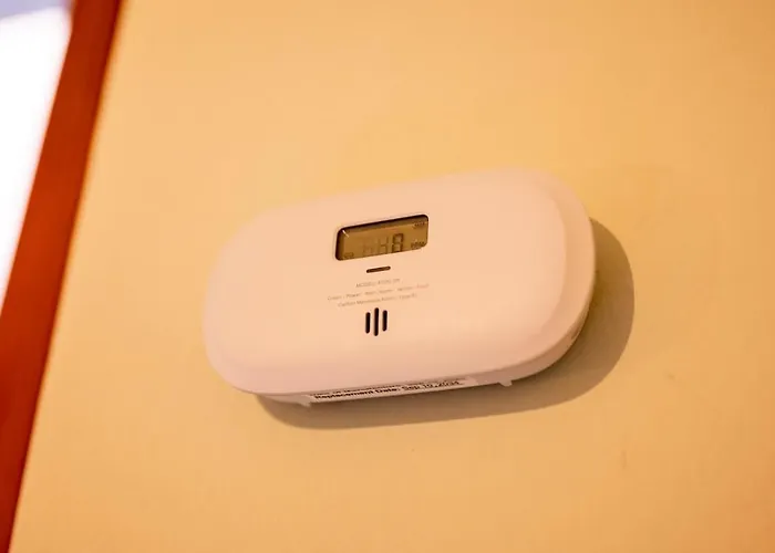 Center Steps From The Sea Ac Wi-fi Parking Apartment