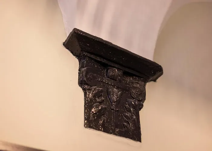 Apartment Center Steps From The Sea Ac Wi-fi Parking